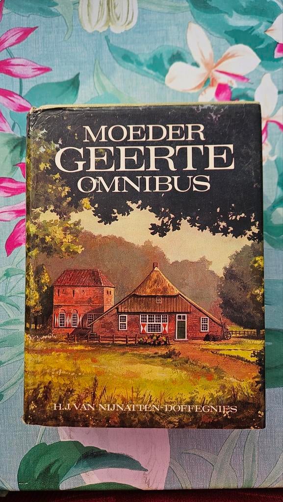 Moeder Geerte Omnibus 1 en 2 - H.J. van Nijnatten-Doffegnies, Boeken, Ophalen of Verzenden, Gelezen, H.J. van Nijnatten-Doffegnies