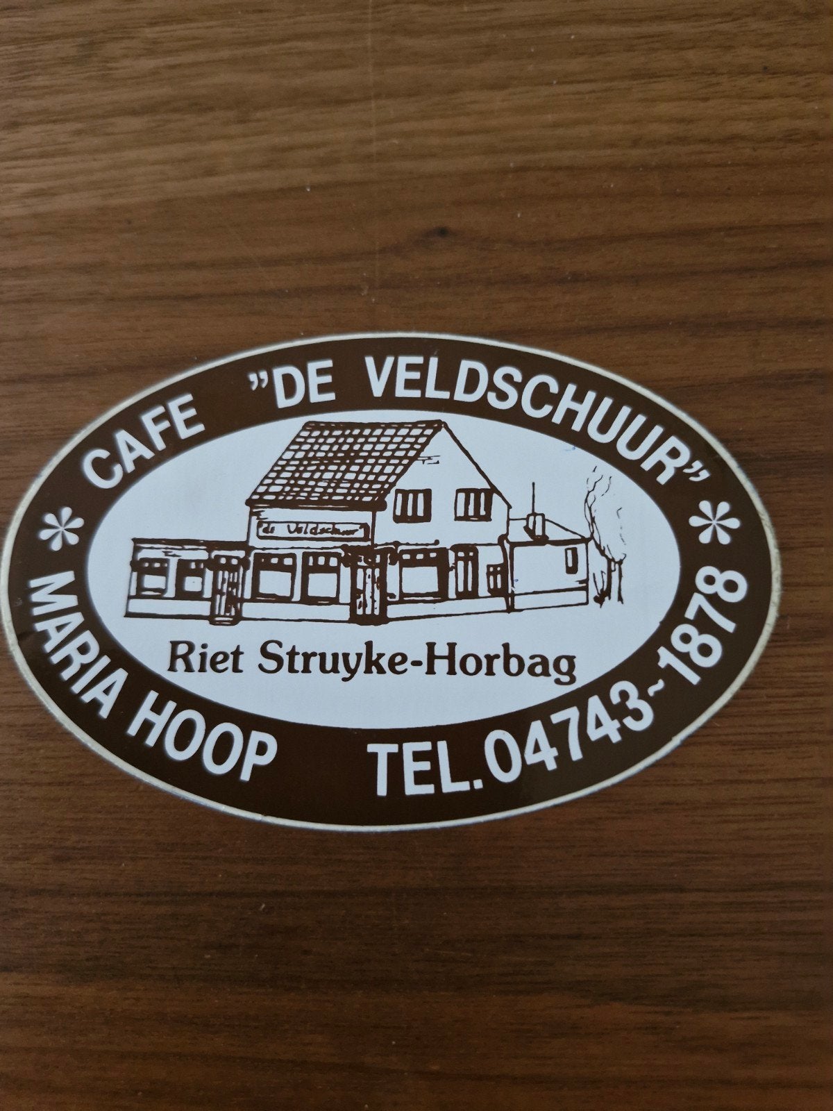 10646 Vintage Sticker Cafe "De Veldschuur" Maria Hoop, Ophalen of Verzenden, Gebruikt