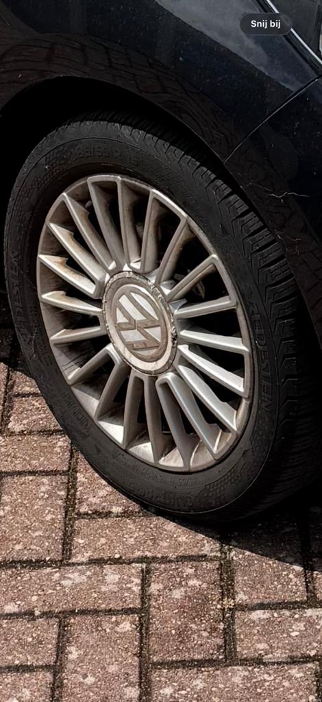Originele VW Up velgen 15” steek 4x100, Auto-onderdelen, Banden en Velgen, Ophalen, Gebruikt, 15 inch, Banden en Velgen