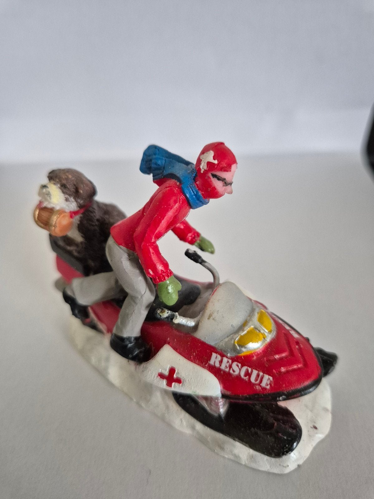 Lemax figuur kerstdorp Ski Patrol Rescue, Diversen, Ophalen, Gebruikt
