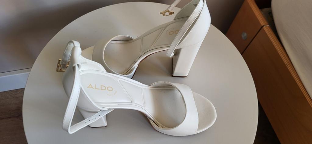 Aldo trouwschoenen, Kleding | Dames, Schoenen, Ophalen of Verzenden, Nieuw, Sneakers of Gympen