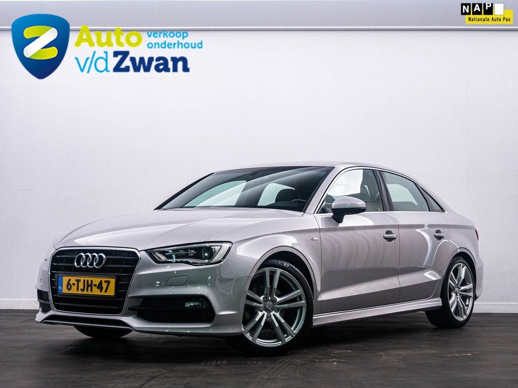 Audi A3 Limousine 1.4 TFSI CoD S-Line Sport Edition|NL-auto!, Auto's, Audi, Gebruikt, 4 cilinders, Leder en Stof, Origineel Nederlands
