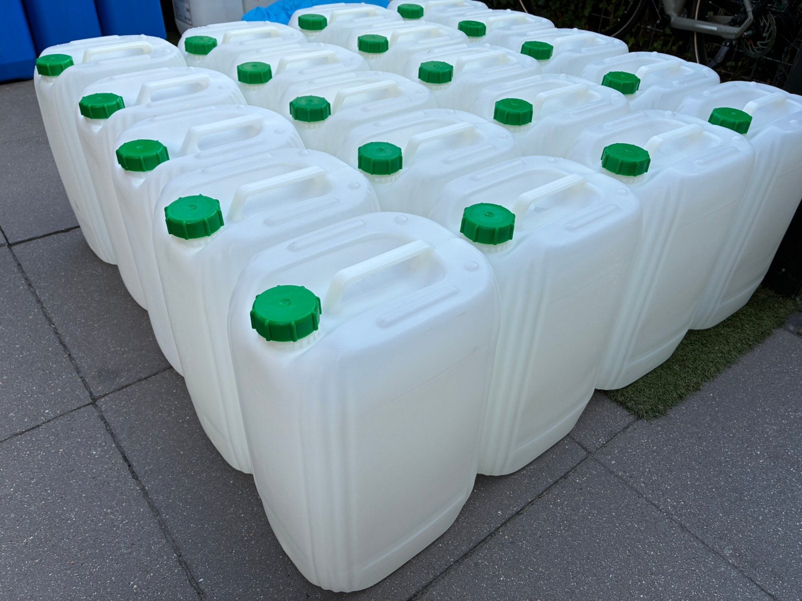 Jerrycans van 20 liter UN Gekeurd, Minder dan 75 liter, Ophalen, Zo goed als nieuw, Kunststof