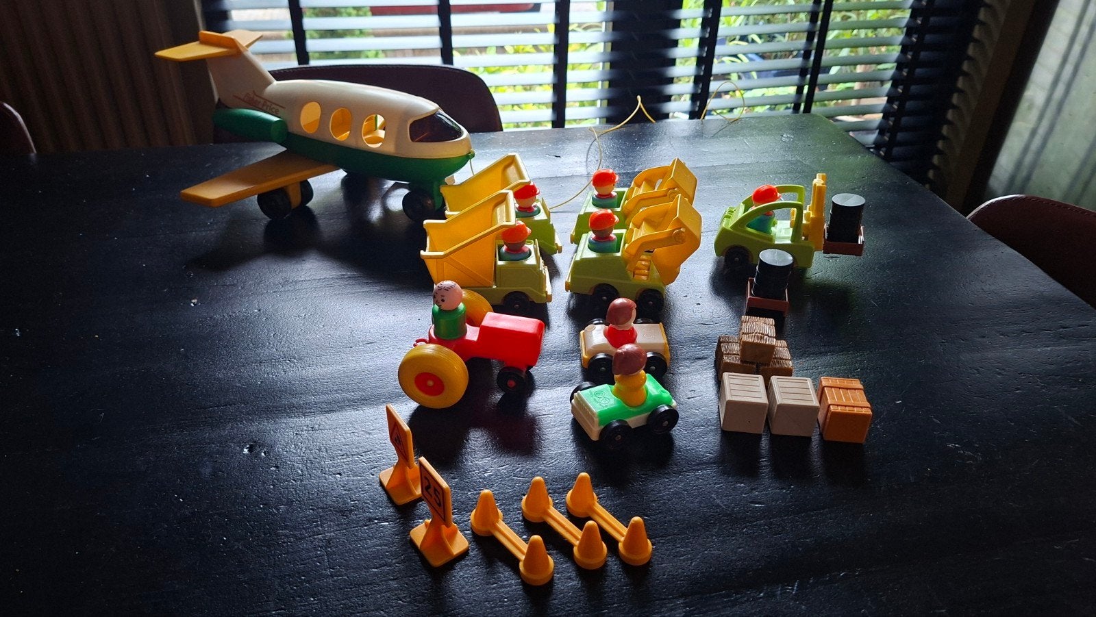 Vintage Fisher price Vliegtuig en bouwauto's, Ophalen of Verzenden, Gebruikt