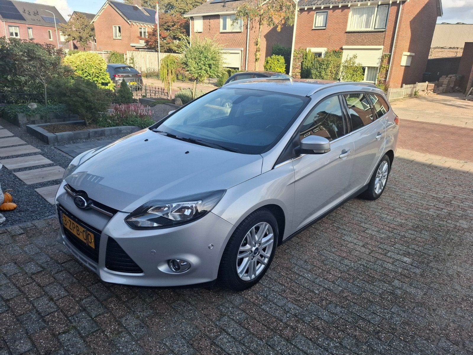 Ford Focus 1.0 Ecoboost 92KW Wagon 2015 nwe distributie!!!!, 125 pk, Euro 6, Origineel Nederlands, Handgeschakeld