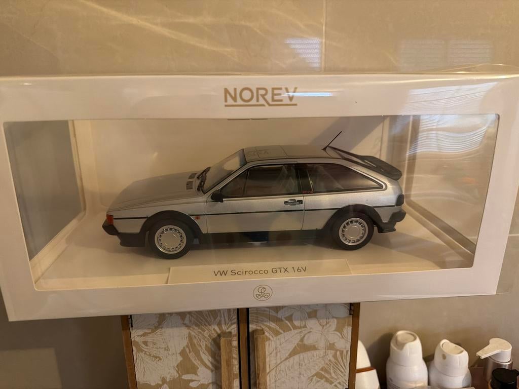 Norev 1/18 Volkswagen Scirocco GTX 16V - Nieuw in doos, Hobby en Vrije tijd, C, Norev, Ophalen of Verzenden, Zo goed als nieuw