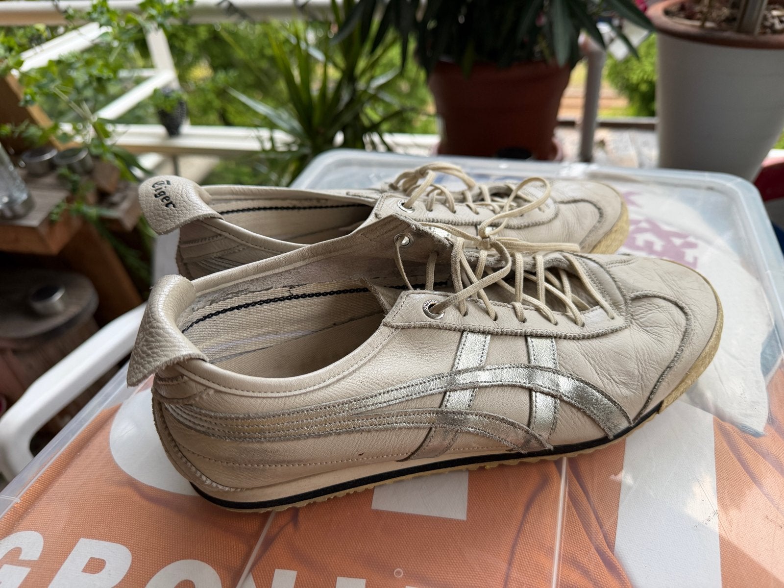 Onitsuka Tiger Sneakers - Zo goed als nieuw, Verzenden, Zo goed als nieuw, Beige, Sneakers of Gympen