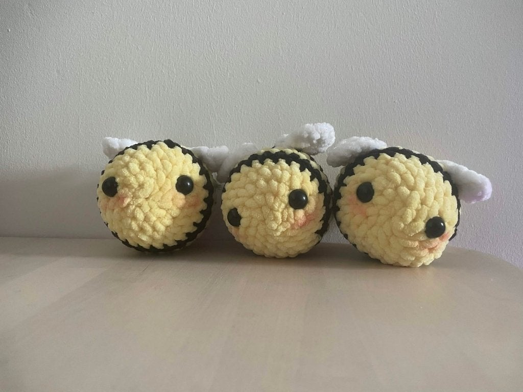 Gehaakte Bijtjes, Ophalen of Verzenden, Zo goed als nieuw, Haken, Overige typen