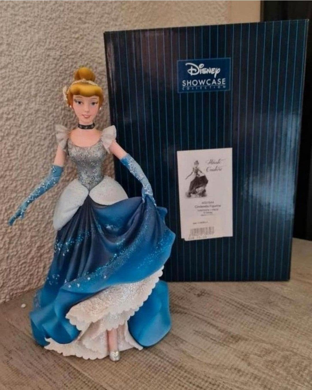 Disney Showcase Haute Couture Cinderella (retired, Ophalen of Verzenden, Nieuw, Beeldje of Figuurtje