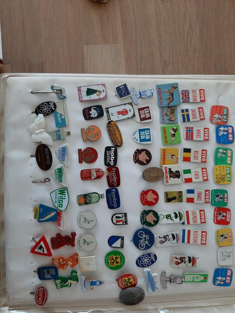 Verzameling van diverse speldjes en pins, Verzamelen, Ophalen of Verzenden, Gebruikt, Overige onderwerpen, Speldje of Pin