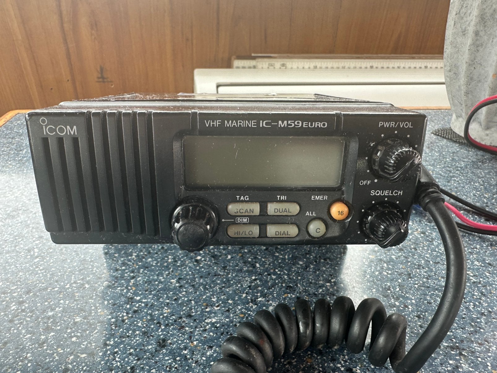 Icom marifoon, Ophalen, Gebruikt