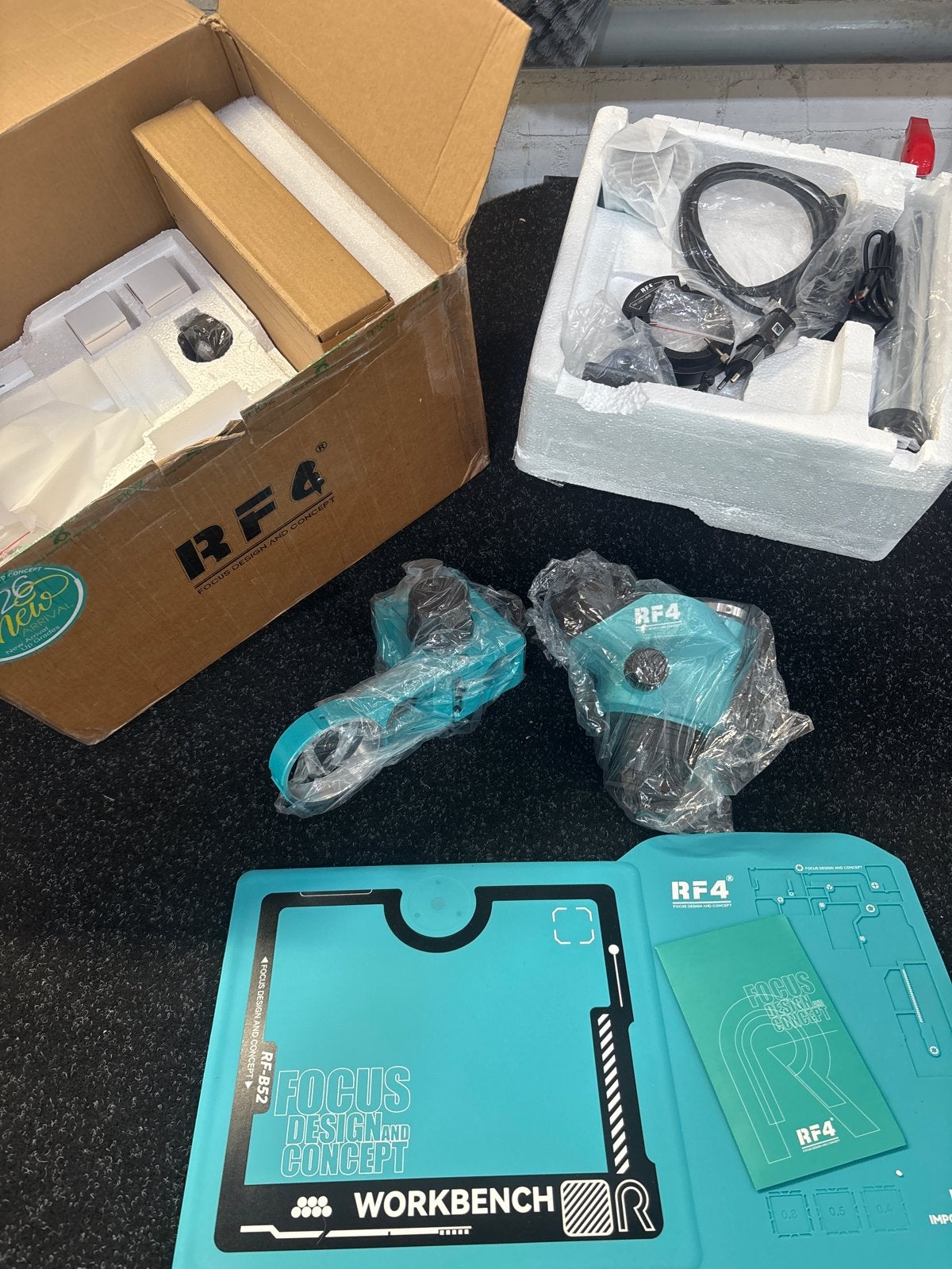 RF4 Workbench Stereomicroscoop Set - Nieuw in doos, Audio, Tv en Foto, Optische apparatuur | Microscopen, Ophalen of Verzenden