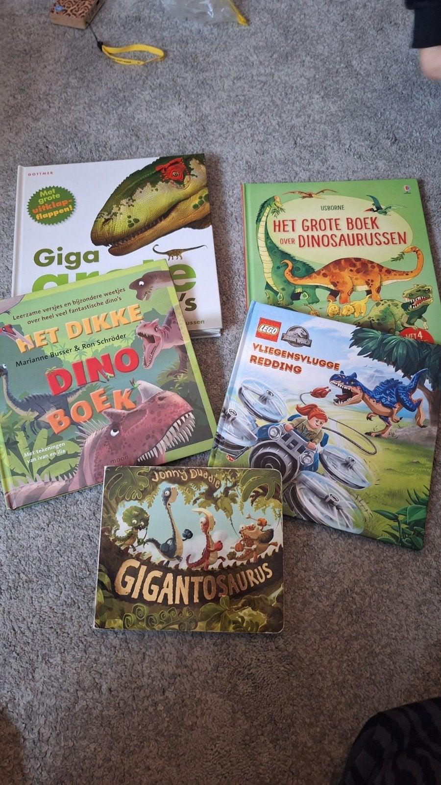 5 Dino Boeken - Het Dikke Dino Boek, Giga Groen, Usborne, Le, Ophalen of Verzenden