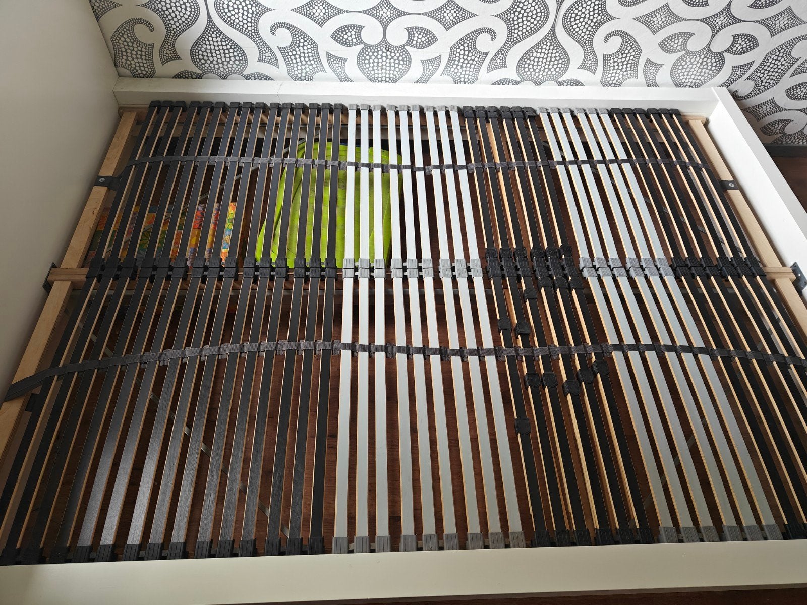 ikea bed wit, Huis en Inrichting, Slaapkamer | Bedden, Twijfelaar, 140 cm, Hout, Wit, Ophalen
