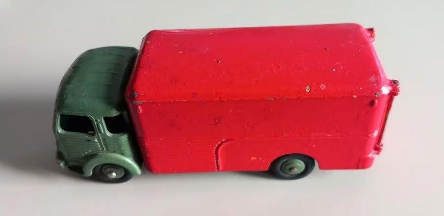 Vintage Dinky Toys Simca Cargo, Verzenden, Gebruikt, Bus of Vrachtwagen, Dinky Toys