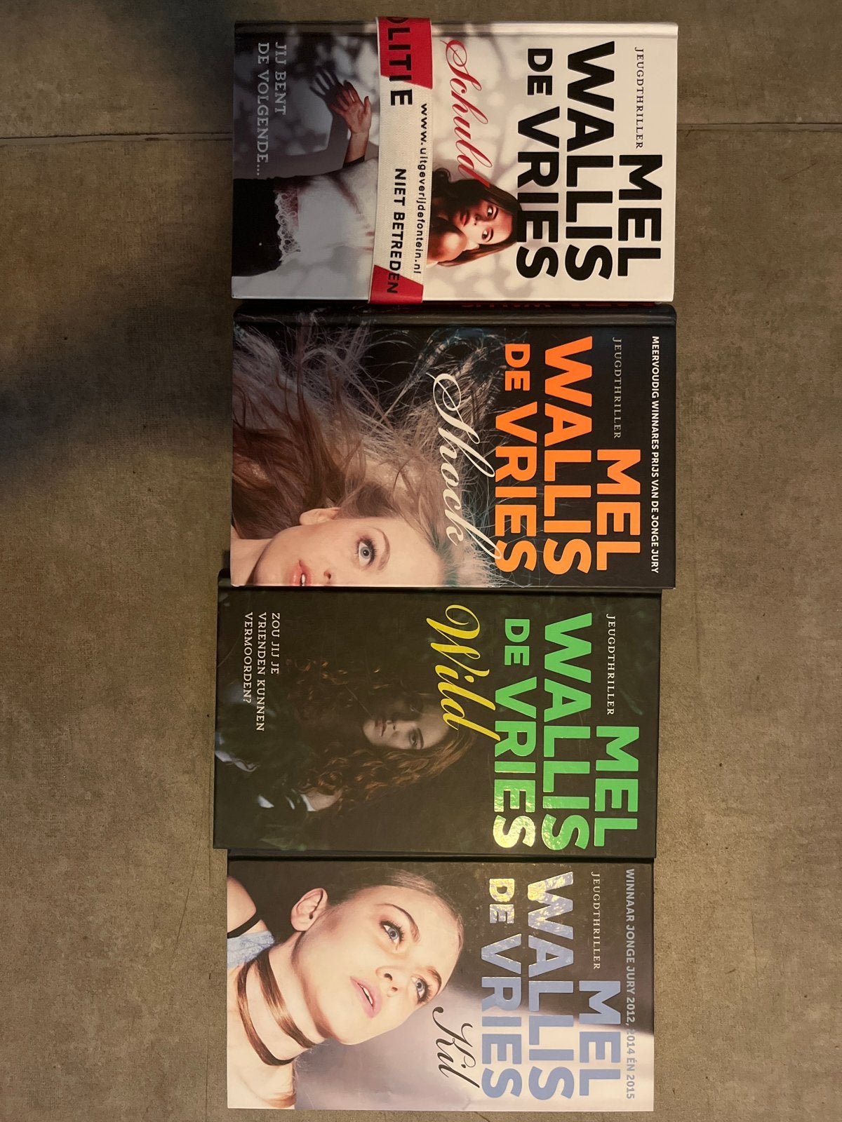 Mel Wallis de Vries boeken: Shock, Schuld, Wild, Kil, Ophalen, Gelezen, Fictie