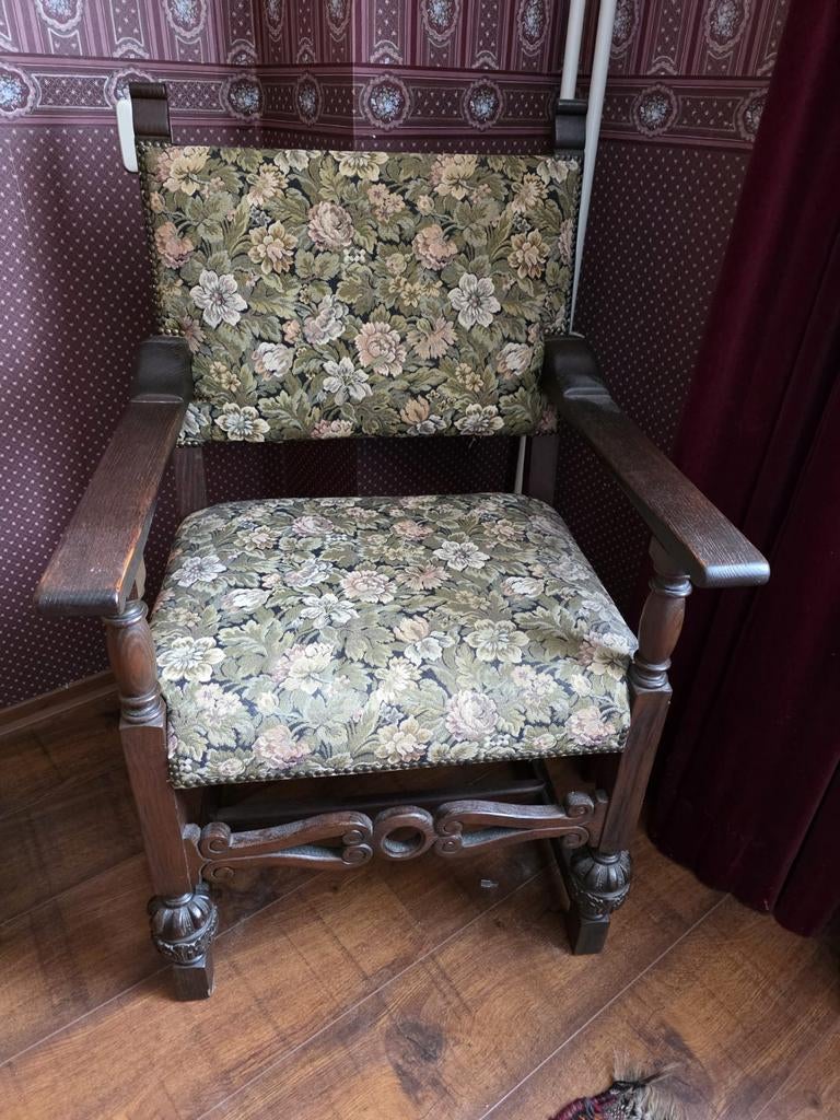 Antieke stoel, Ophalen
