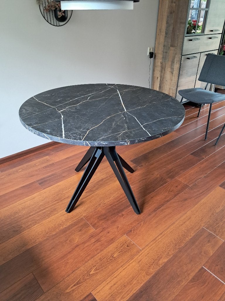 Eettafel (rond), Ophalen, Kunststof, Rond, Zo goed als nieuw
