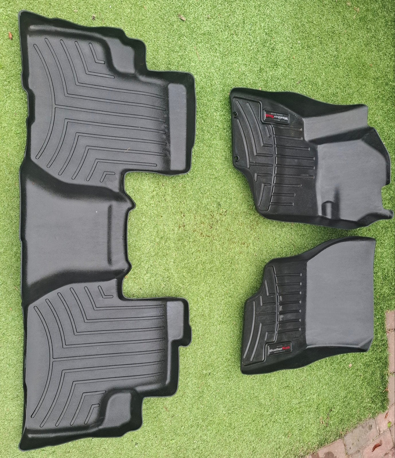 WeatherTech automatten Mitsubshi Outlander PHEV complete set, Ophalen of Verzenden, Zo goed als nieuw
