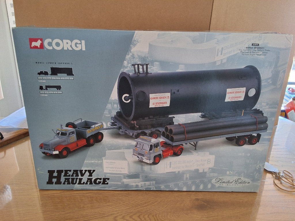doos met twee vrachtwagens corgi schaal 1:50, Hobby en Vrije tijd, Modelauto's | 1:50, Verzenden, Nieuw, Bus of Vrachtwagen, Corgi