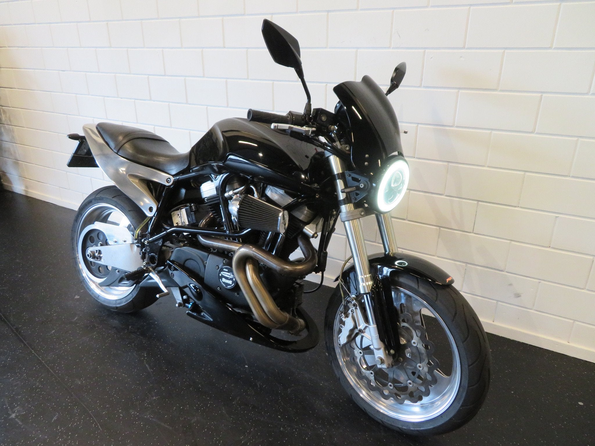 Buell X1 LIGHTNING SUPER! NETTO PRIJS? (bj 2000), Motoren, Naked bike, Gebruikt, Bedrijf