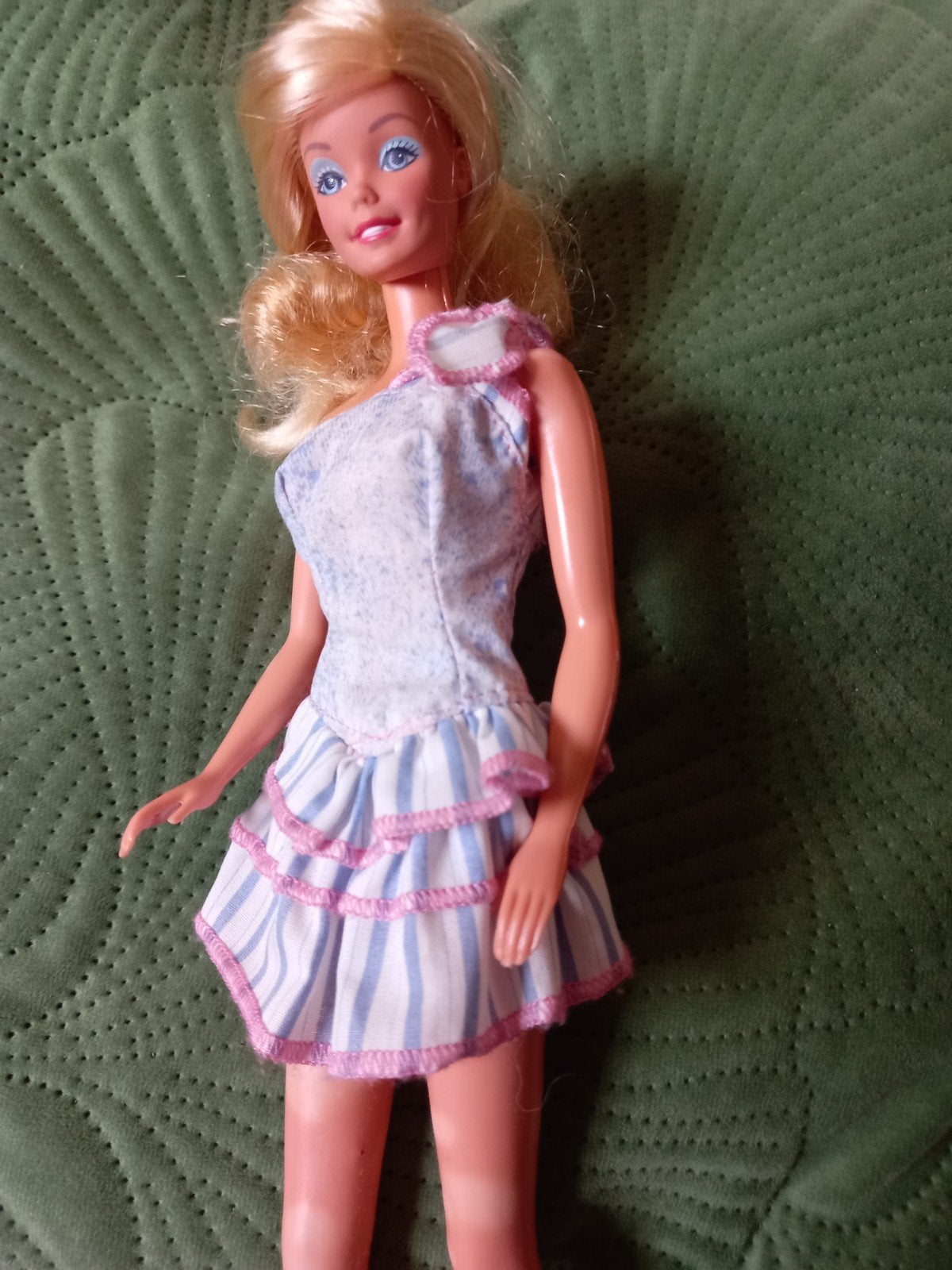 Vintage Barbie Jeans Fashion Oklahoma 1988, Verzenden, Zo goed als nieuw, Kleertjes
