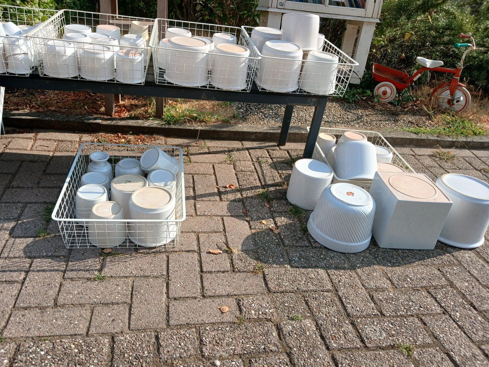 Diverse witte potten in alle maten - gebruikt, Gebruikt, Binnen, Overige vormen, Aardewerk