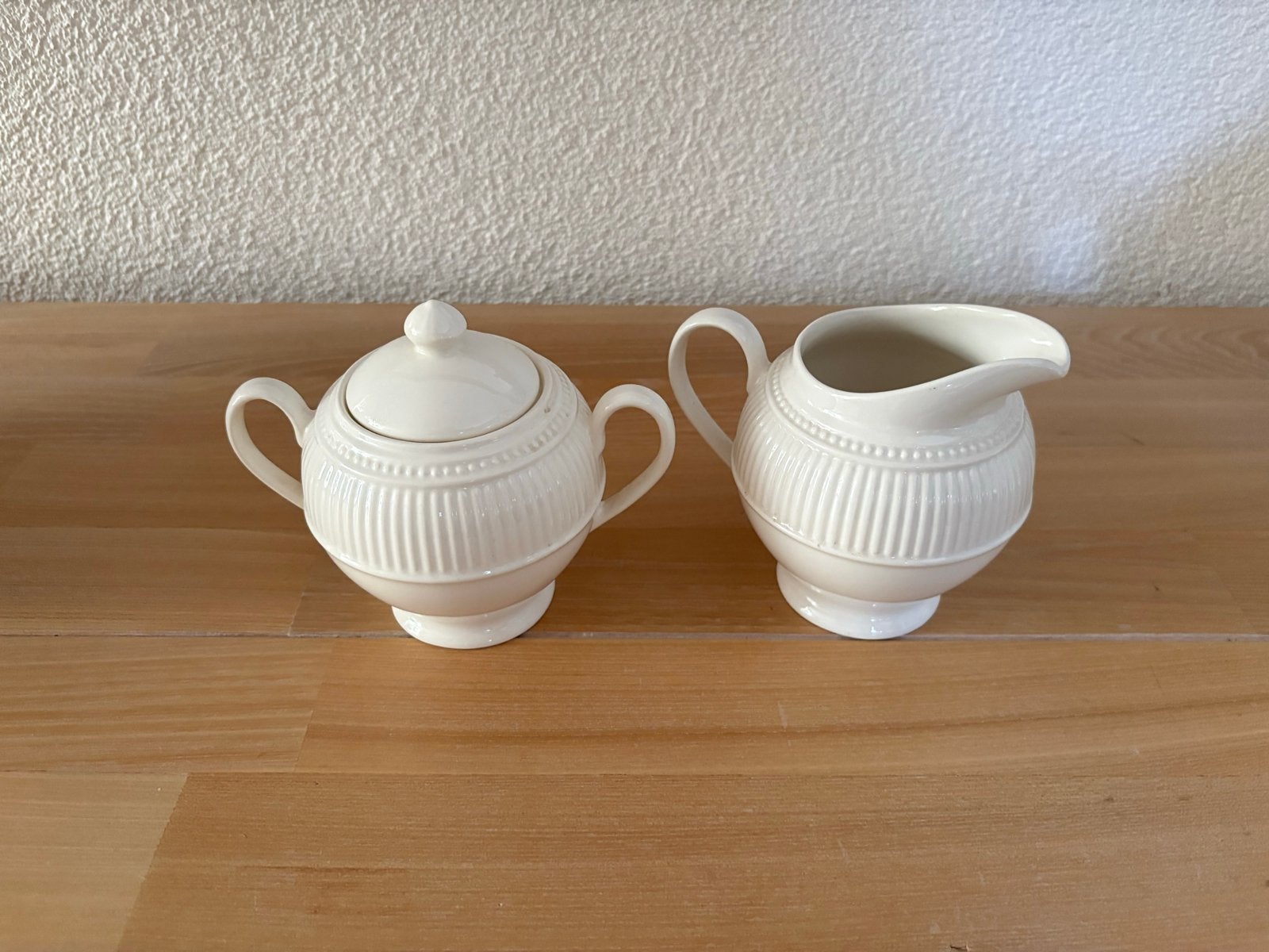 Wedgwood Windsor Melk- en Suikerkannetje, Keramiek, Overige typen, Ophalen of Verzenden, Zo goed als nieuw