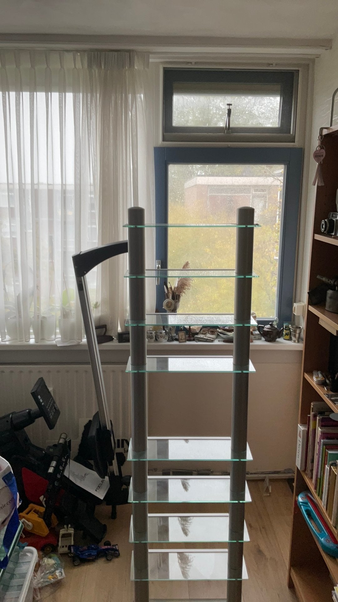 Glazen kast etagere, Ophalen, Zo goed als nieuw