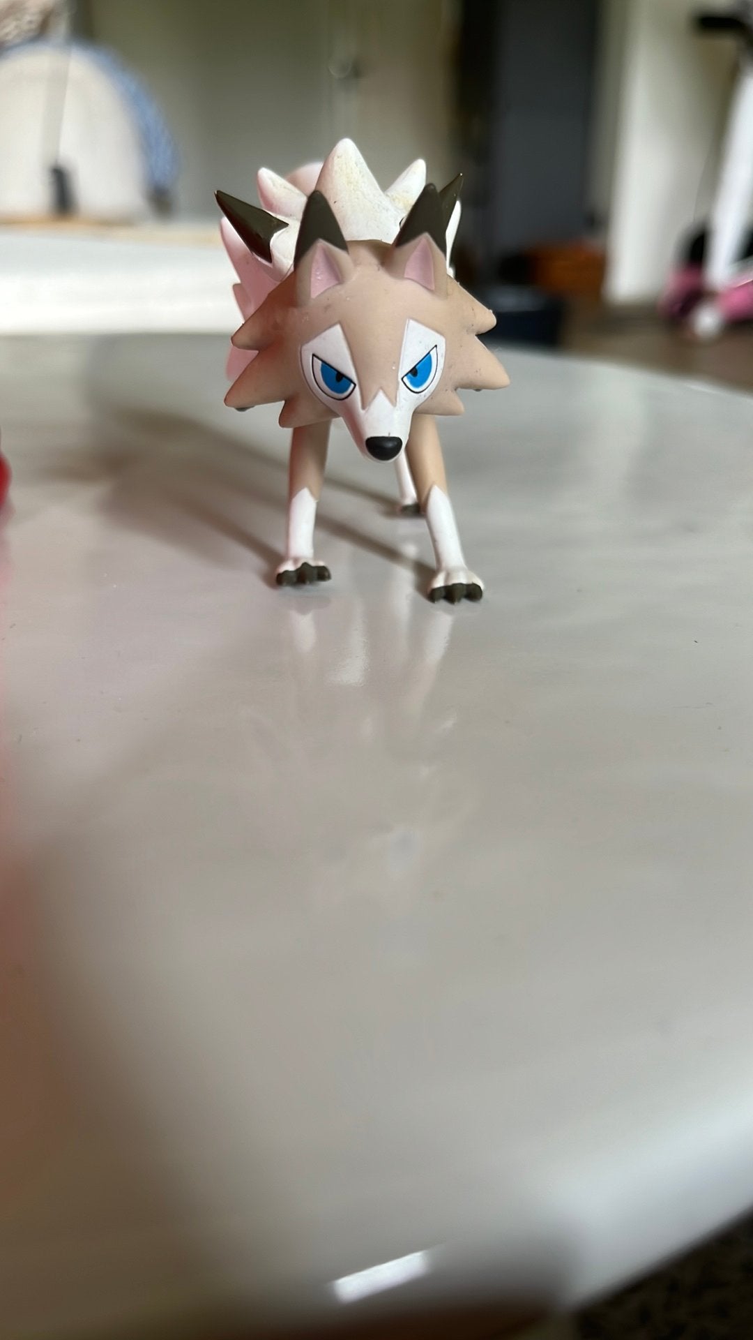 Lycanroc poppetje, Ophalen of Verzenden, Zo goed als nieuw, Paard, Beeldje of Figuurtje