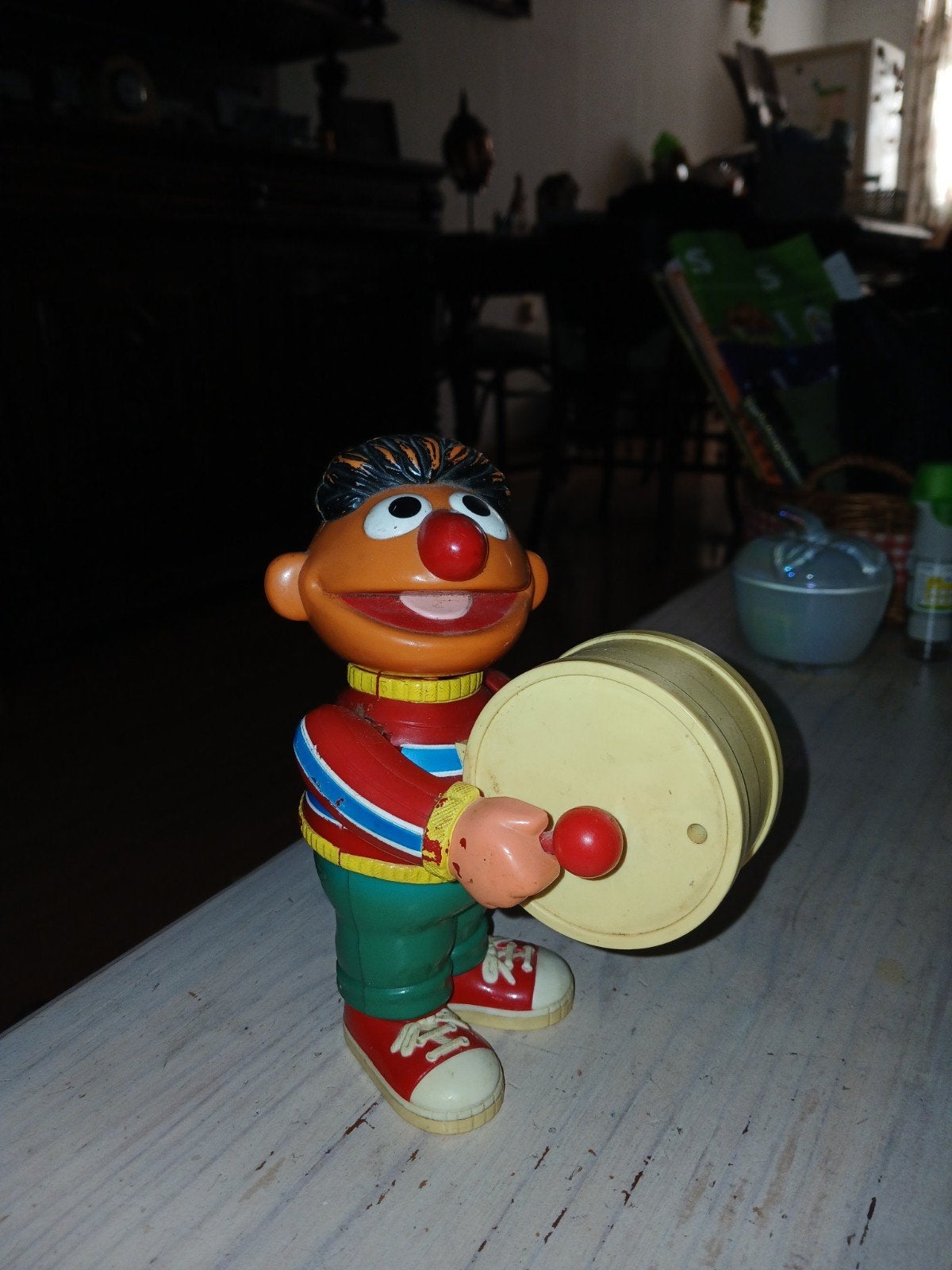 Vintage Sesamstraat Ernie speelfiguur met trommel, Ophalen of Verzenden, Gebruikt, Jongen of Meisje
