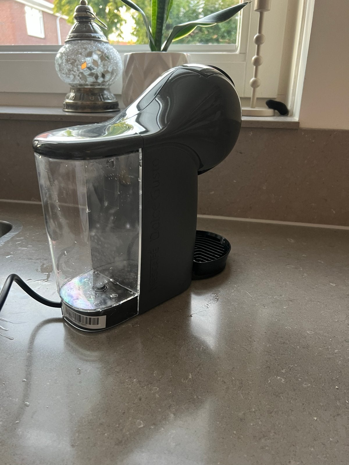 Foto 4 van Nescafé Dolce Gusto Genio S Basic Koffiecupmachine
