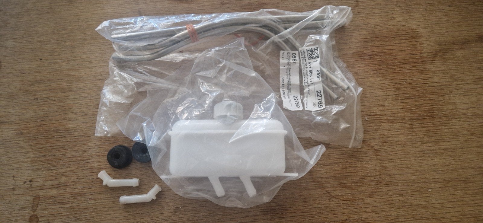 remvloeistof tank incl leidingen., Auto-onderdelen, Ophalen of Verzenden, Nieuw, Volkswagen