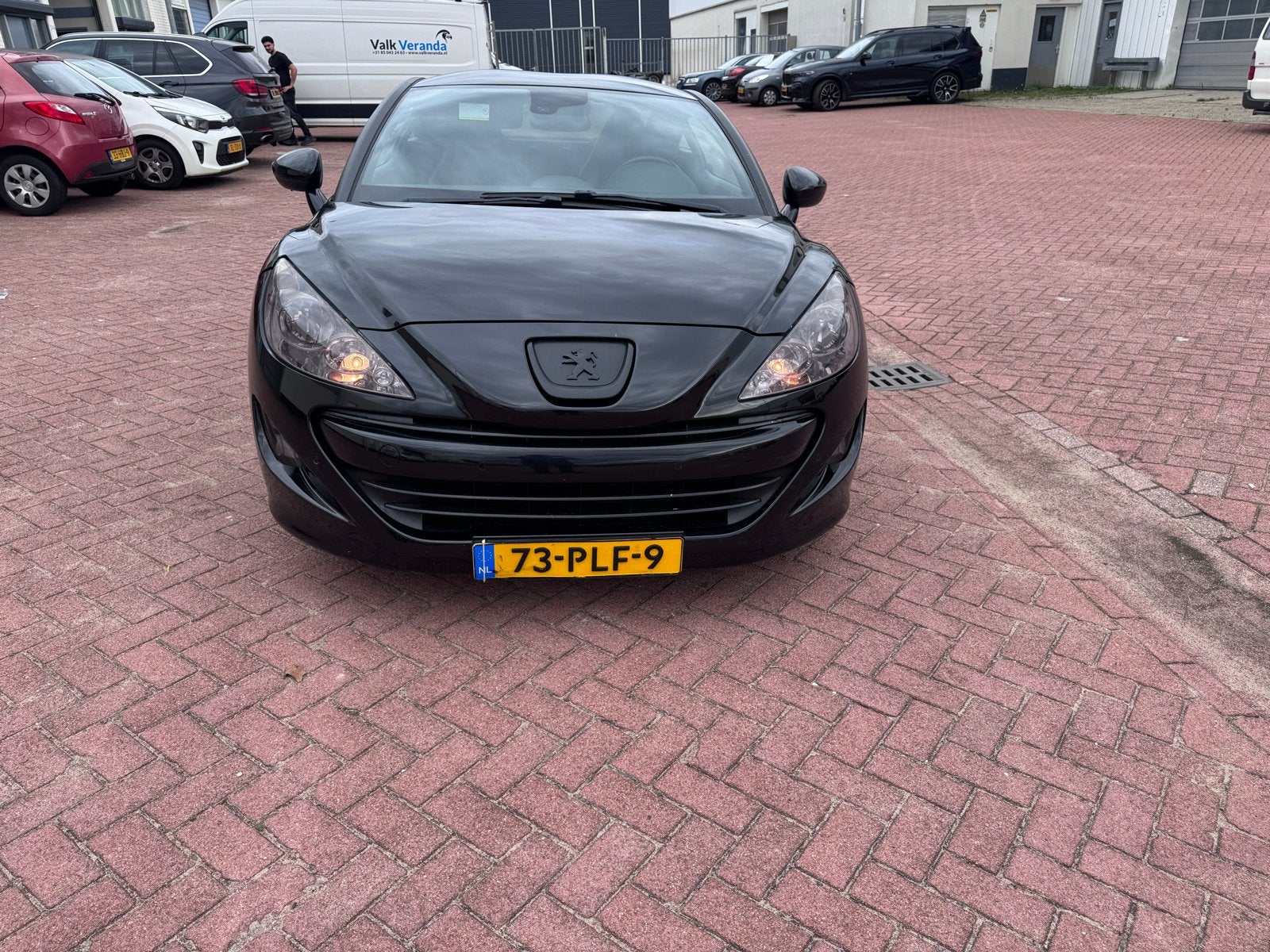 Peugeot RCZ 1.6 THP AUT 2011 Zwart, 1272 kg, Zwart, 4 stoelen, Zwart