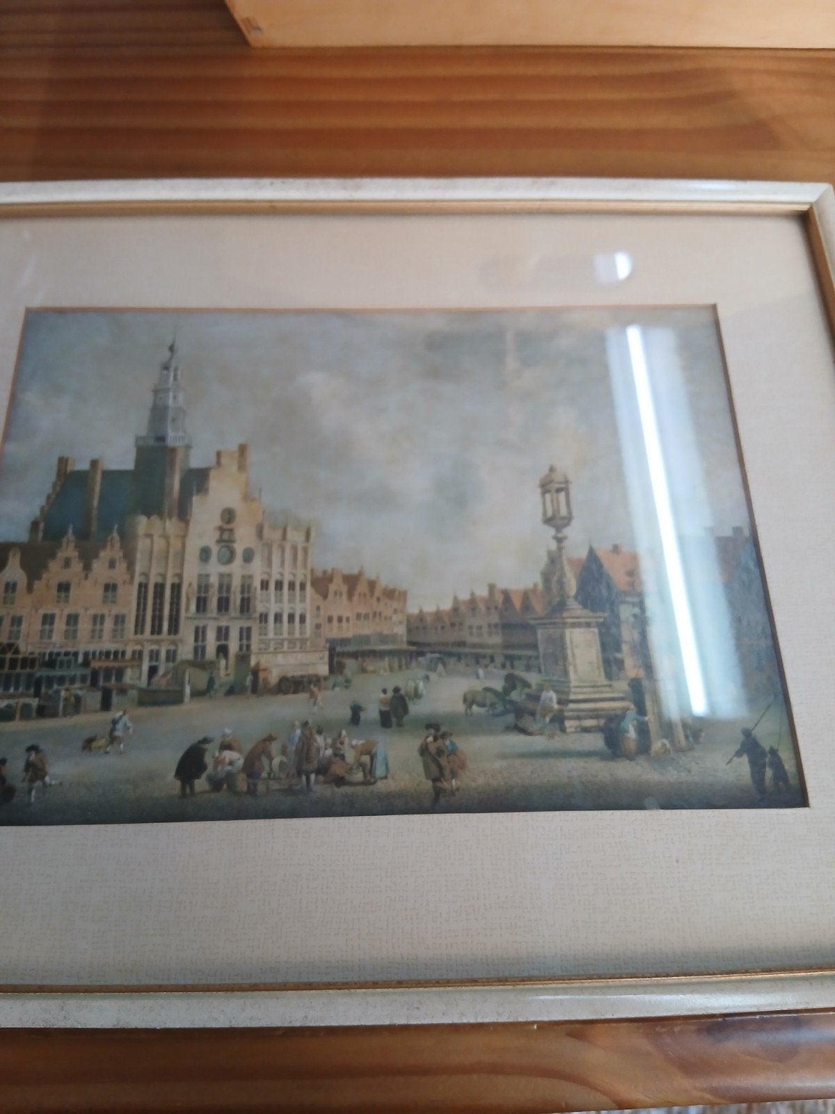 Ingelijste prent van een stadsgezicht, mogelijk Brugge, Antiek en Kunst, Ophalen of Verzenden