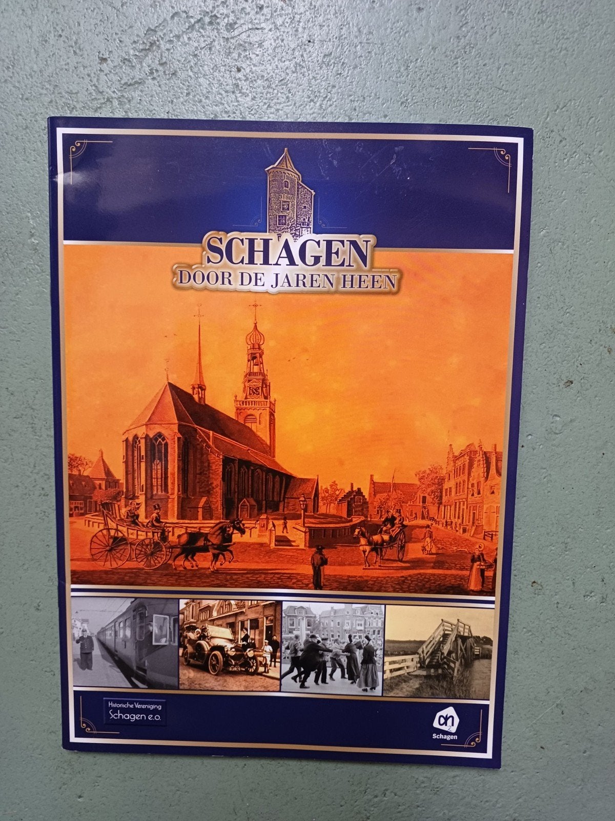 Plaatjesboek Schagen door de jaren heen., Ophalen of Verzenden, Gelezen