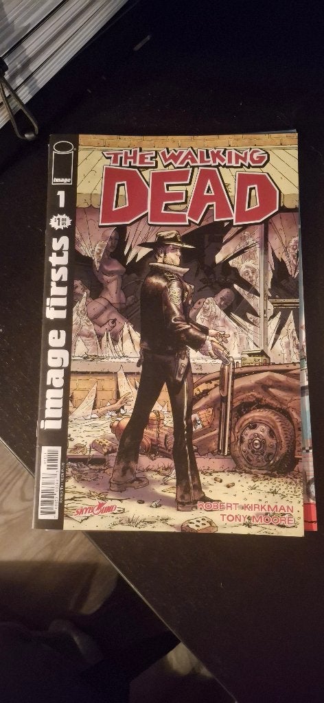 Image Firsts o.a. Walking Dead en Savage Dragon, Boeken, Strips | Comics, Gelezen, Amerika, Ophalen of Verzenden, Robert Kirkman