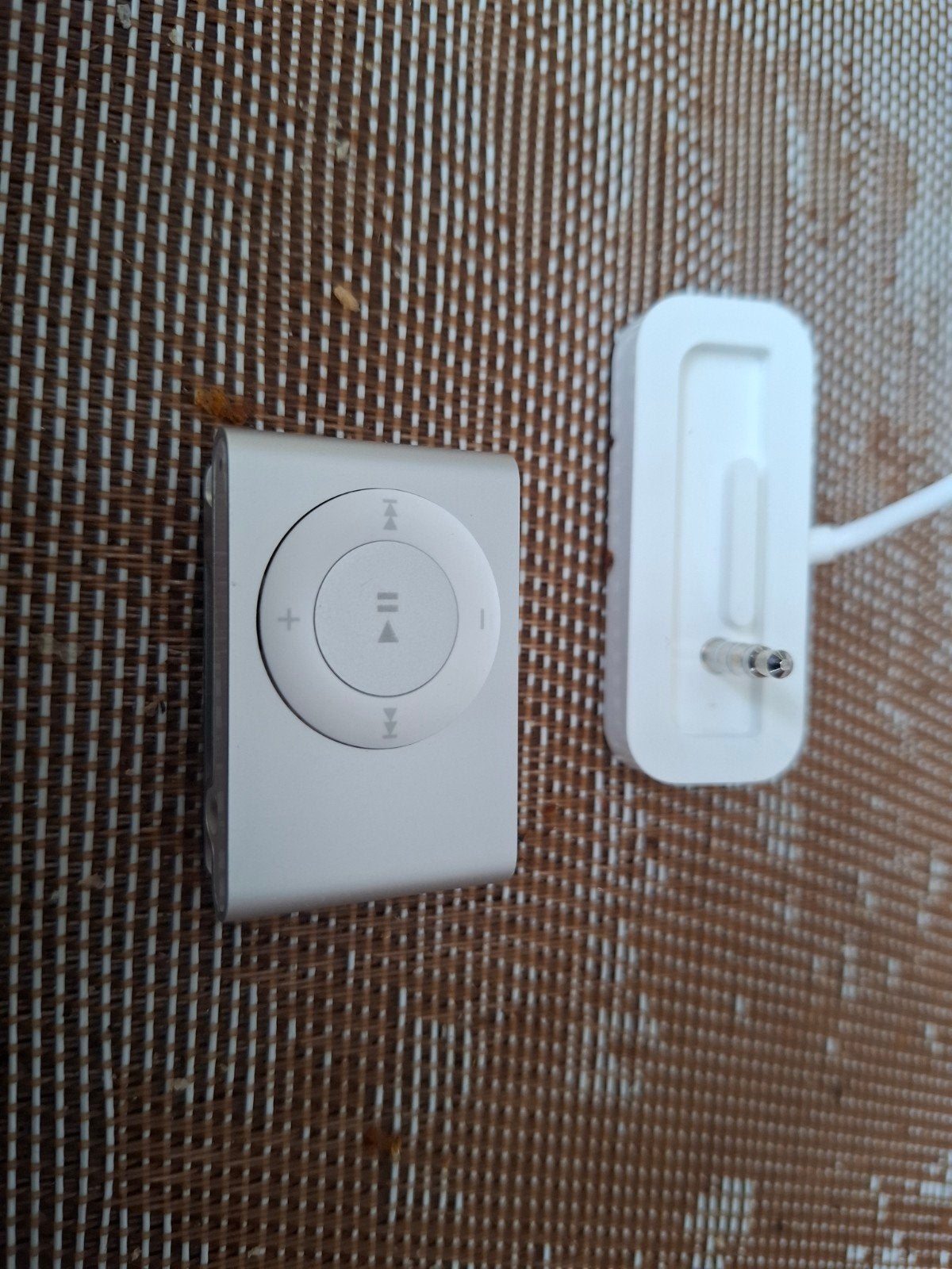 iPod Shuffle (laadt niet meer op), Ophalen