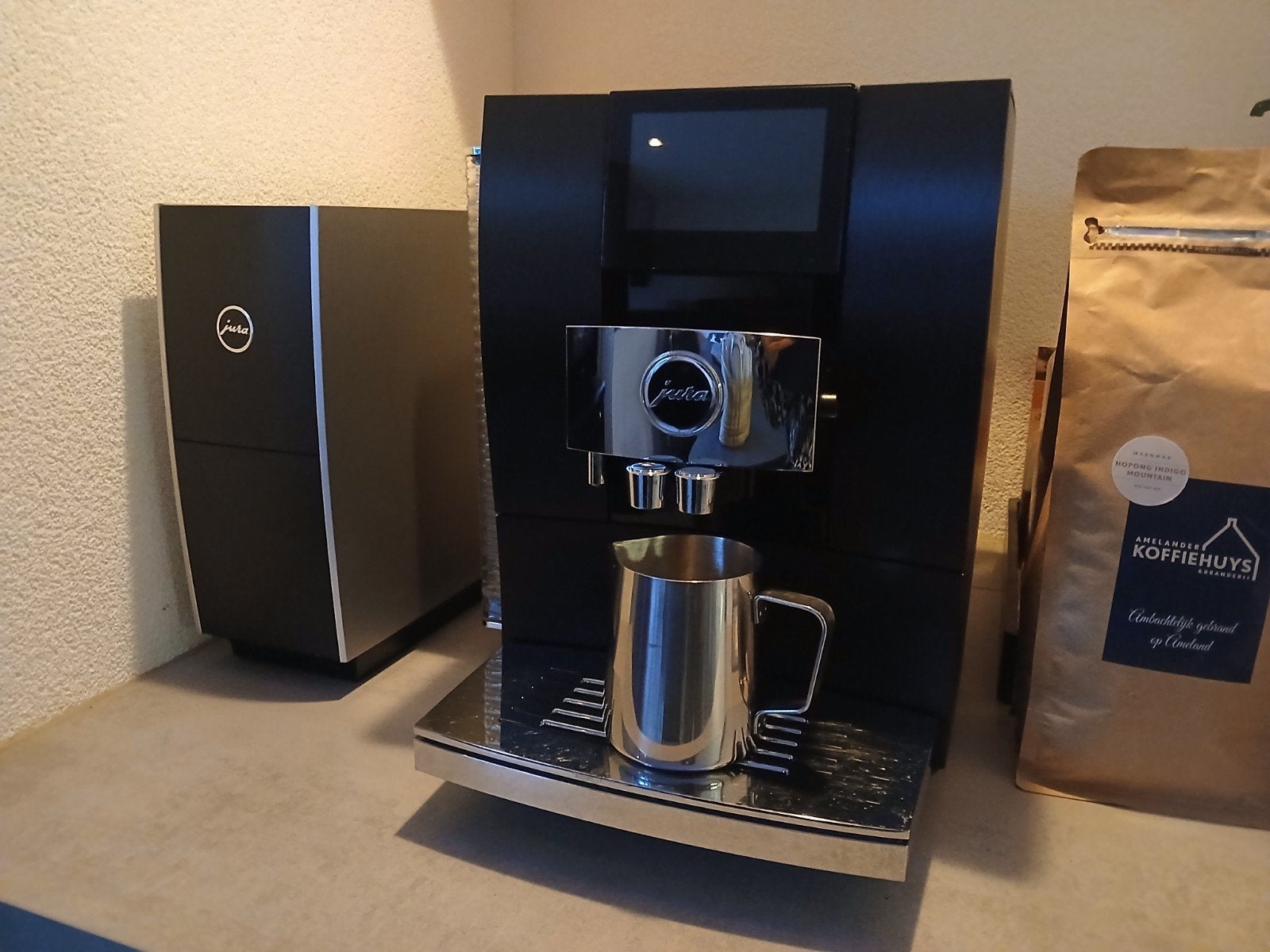 Jura Z10  (EA) Aluminium Dark Inox Black, Ophalen, 10 kopjes of meer, Koffiemachine, Zo goed als nieuw