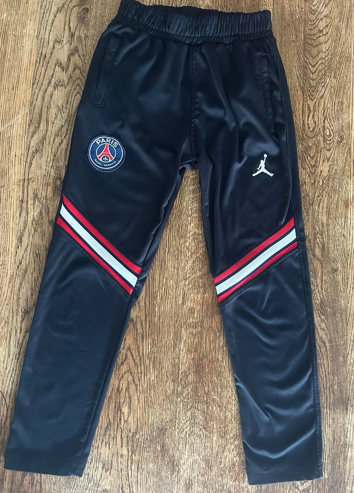 Paris Saint-Germain trainingsbroek mt 146, Ophalen of Verzenden, Zo goed als nieuw, Jongen of Meisje, Broek