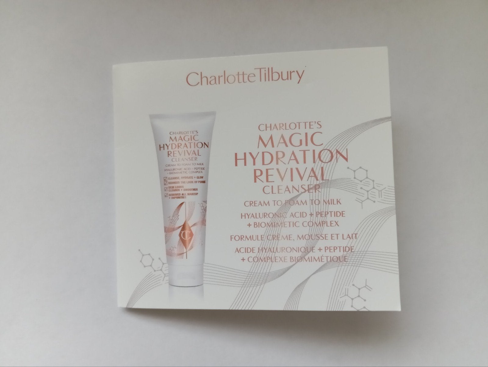 Nieuw Charlotte Tilbury Magic Hydration Cleanser sample 3 ml, Ophalen of Verzenden, Nieuw, Gehele gezicht