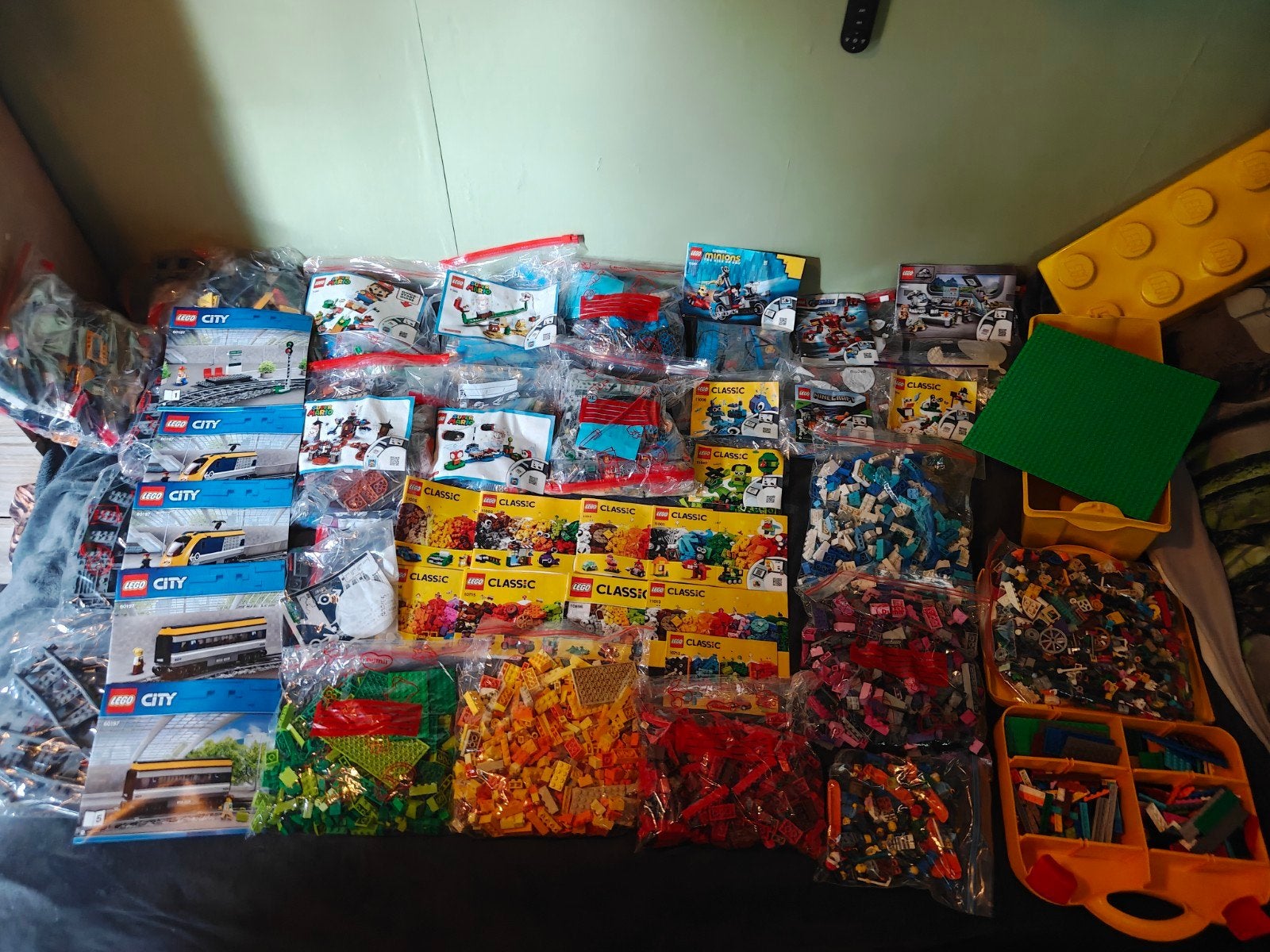Foto 2 van Grote collectie LEGO: City, Classic, Super Mario, Minecraft
