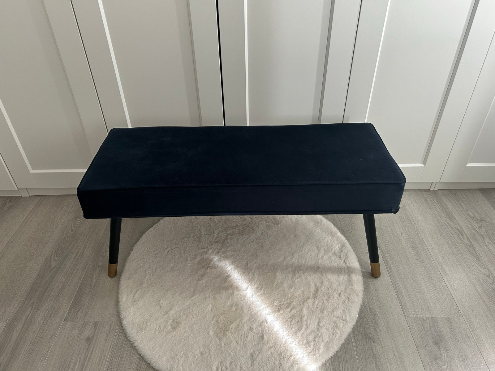 Donkerblauwe fluwelen bankje/poef, Ophalen, Minder dan 50 cm, 75 tot 100 cm, Zo goed als nieuw