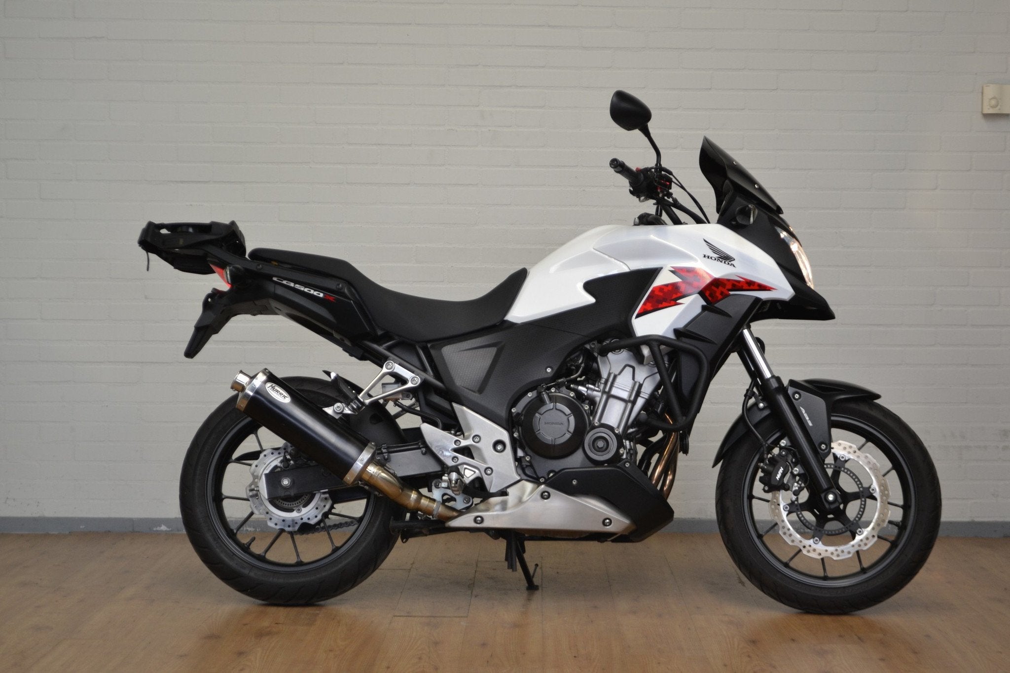Honda CB 500 X (bj 2014), Dorneveld 180-184
B-1731  Zellik, BE, Honda Motor Europe, Toermotor, Hlcbepccnl@honda-eu.com