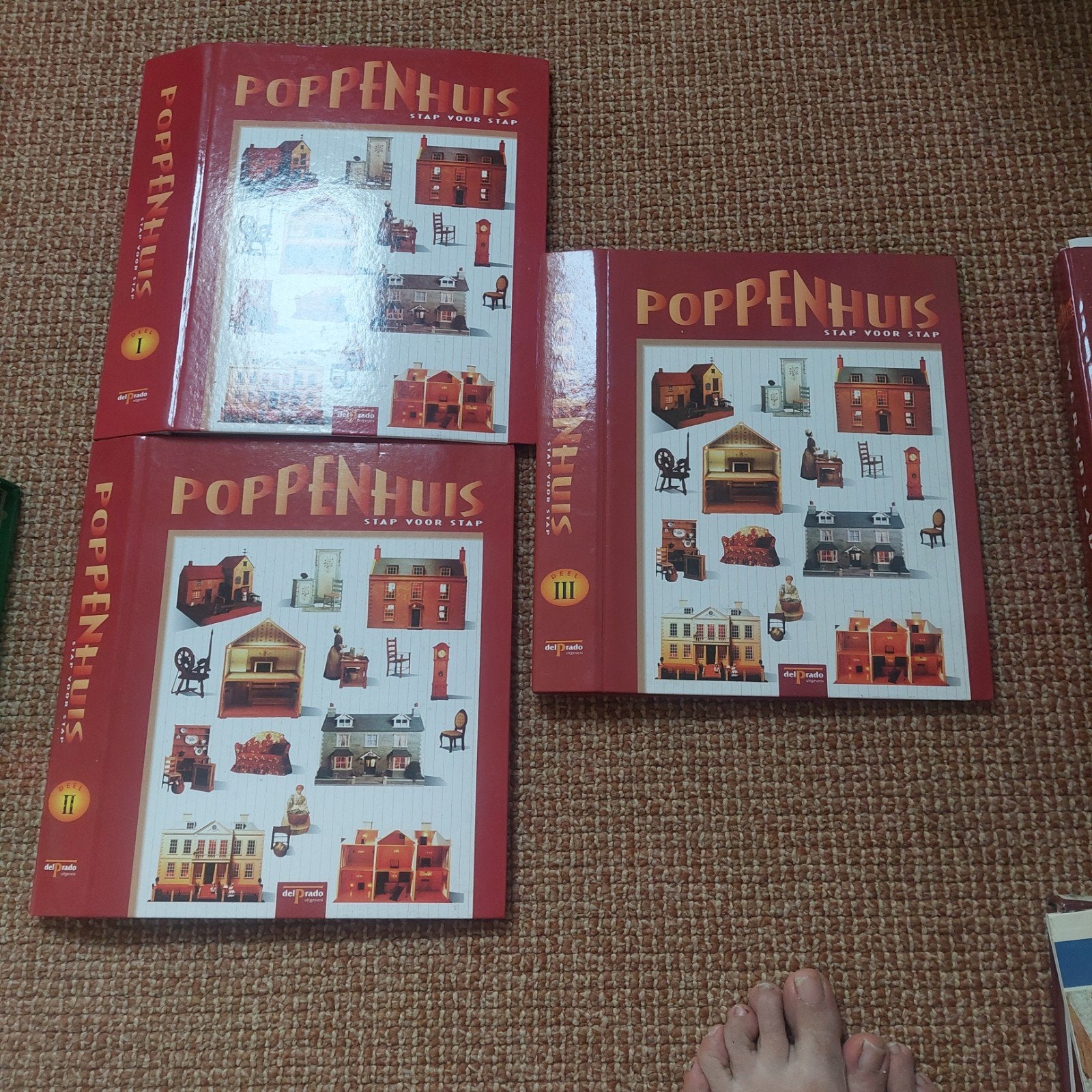 3 mappen van del prado poppenhuis, Ophalen of Verzenden, Zo goed als nieuw, Poppenhuis