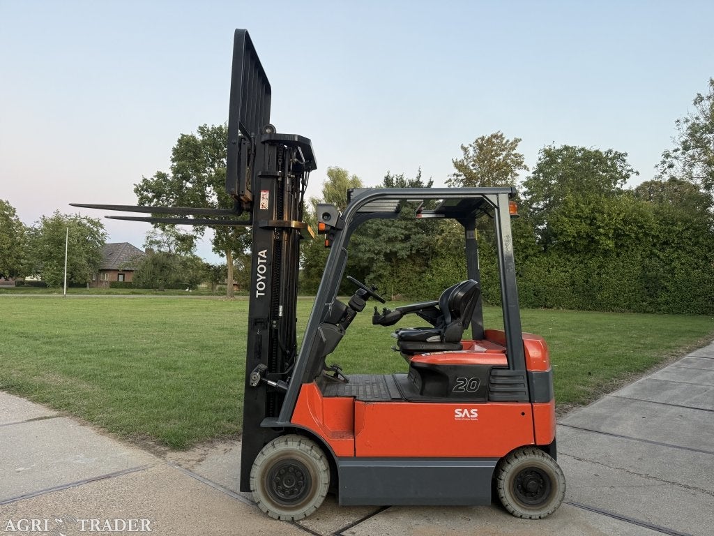 Toyota 2 tonner elektrisch 550cm Sideshift BJ2012 3500uur, Info@vanbeurdenheftrucks.nl, Heftruck, Ophalen of Verzenden, Toyota