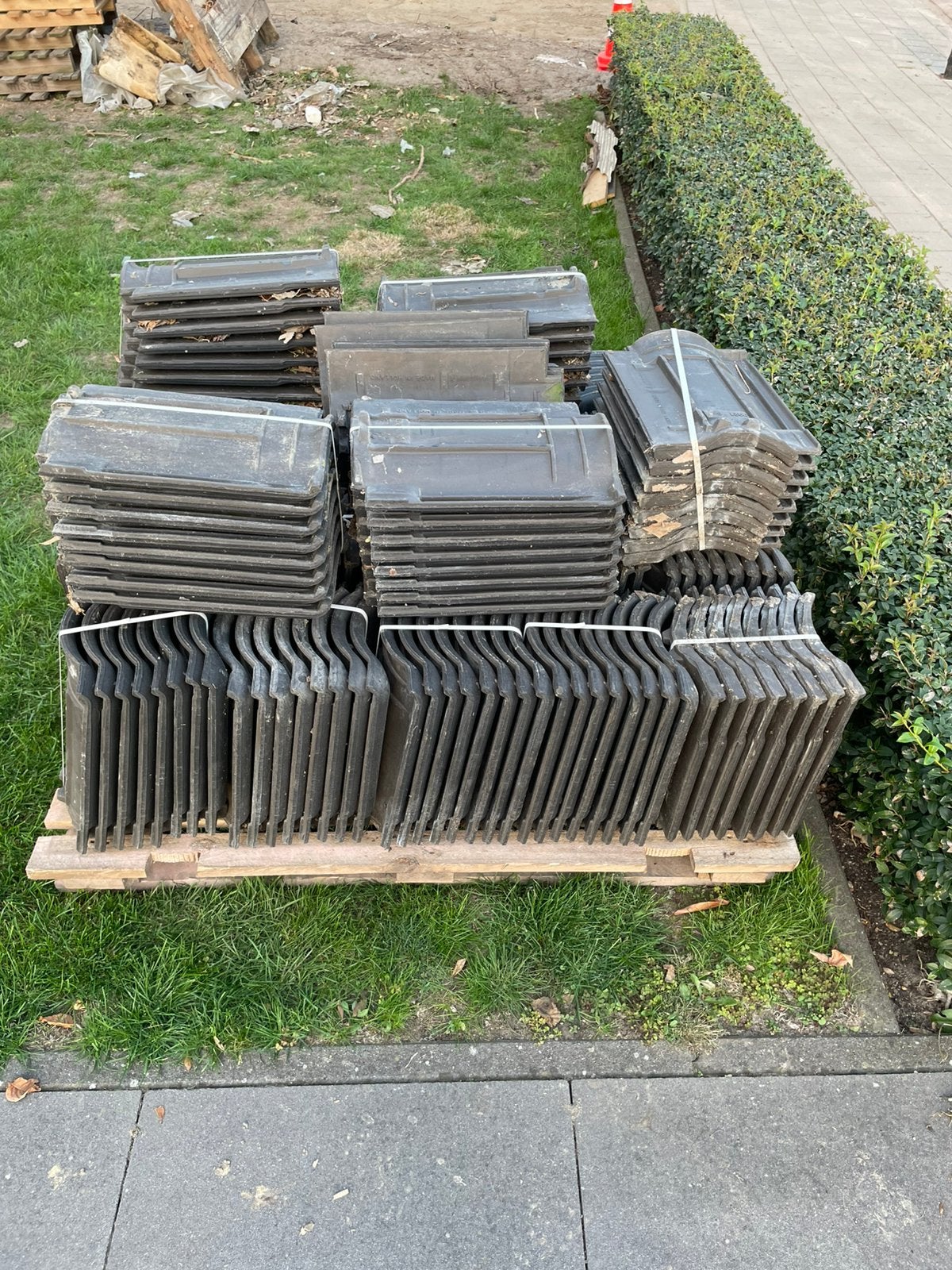 Monier VH zwarte Dakpannen, Ophalen, Overige materialen, Zwart, Nieuw