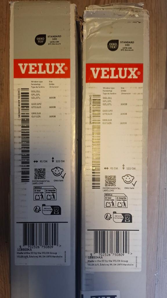 2x Nieuwe Velux verduisteringsgordijnen wit 62x122cm, Huis en Inrichting, Stoffering | Gordijnen en Lamellen, Ophalen