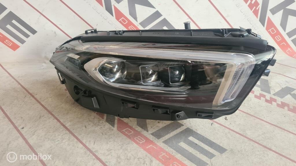 Koplamp rechts Mercedes A-klasse W177 multibeam A1779065403, Auto-onderdelen, Gebruikt, Mercedes-Benz, Ophalen of Verzenden