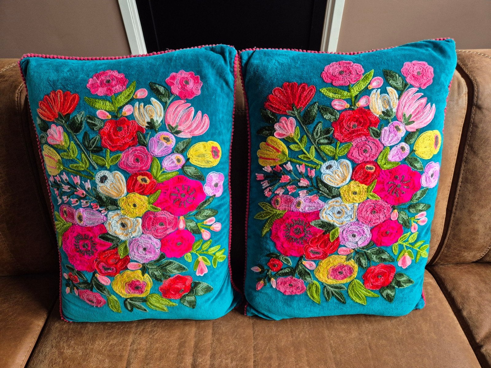 Sierkussens bloemen woondecoratie interieur, Ophalen, Zo goed als nieuw, Vierkant